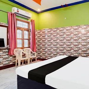 O J.d. Palace Varanasi